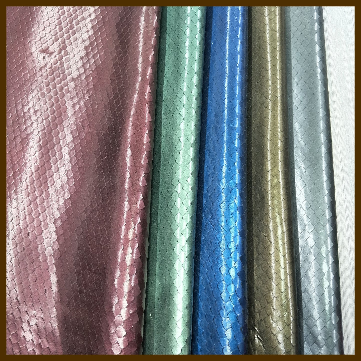 KDG DIY Leather bag 1.2-1.4mm Open edge bead top layer cowhide knife cut fish scale shoe bag leather leather spot